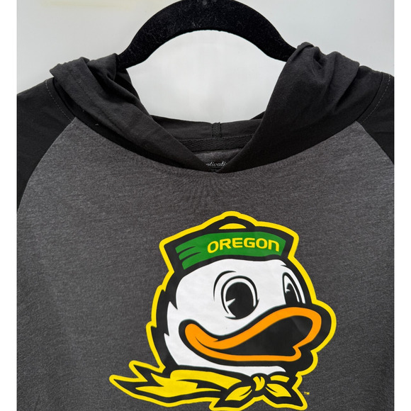 University Of Oregon DUCKS Long Sleeve Hoodie Shirt Grey Size XL Licensed New - Picture 2 of 8
